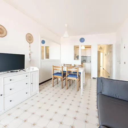 Capo D'Arco Apartments Apartment