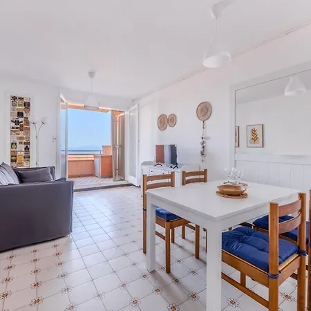 Capo D'Arco Apartments * Capo D'arco