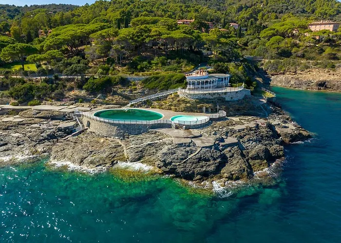 - Gli Oleandri Apartment *