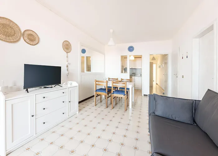 - Gli Oleandri Apartment