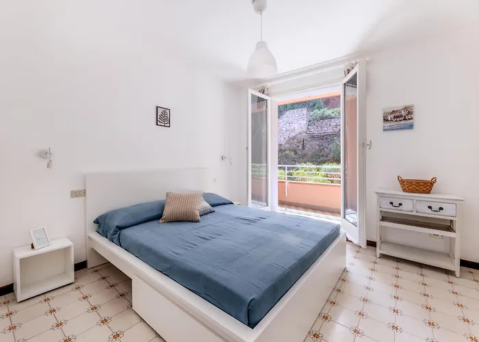 - Gli Oleandri Apartment *