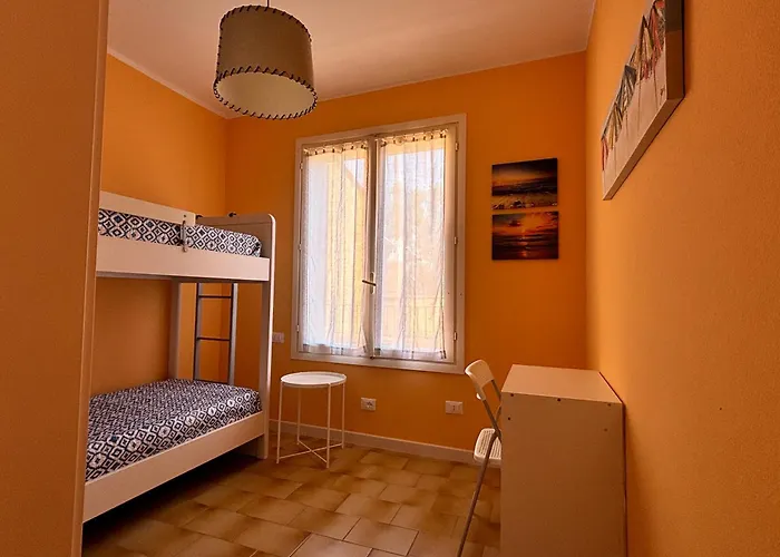 - Gli Oleandri Apartment